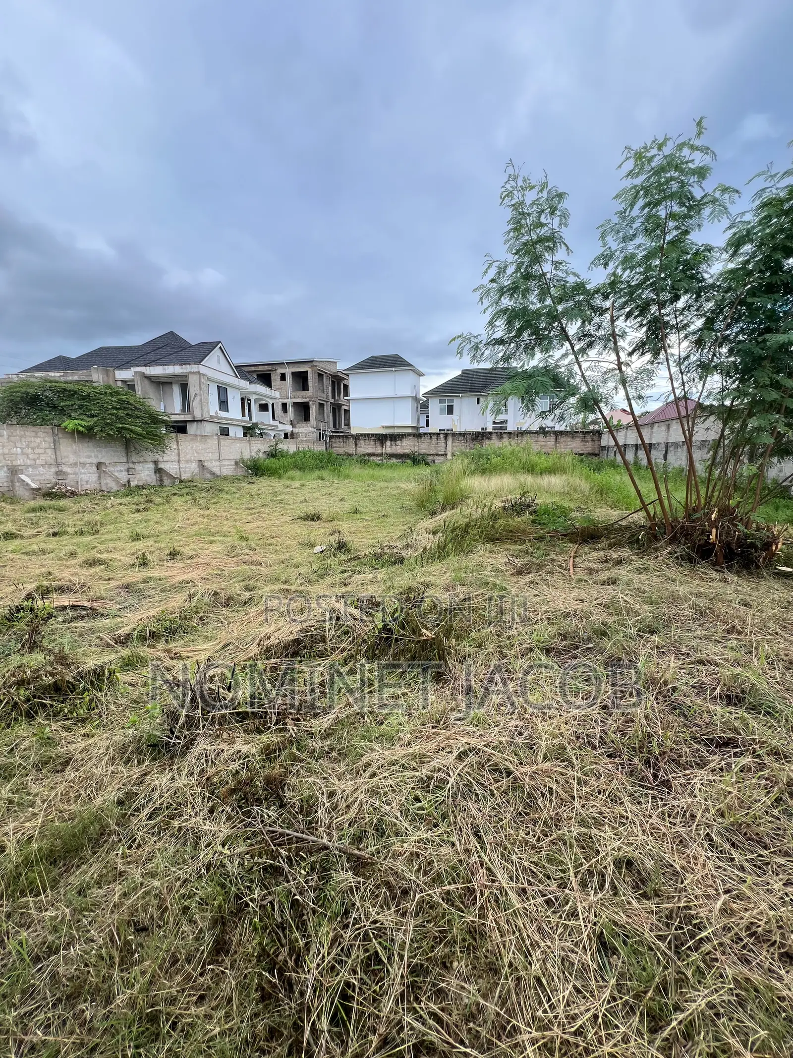 Plot for Sale CQMT 1500 Bei Million