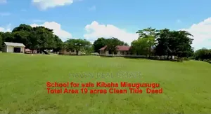*Shule Ya Bweni Ya Sekondari Ya Wasichana Inauzwa Kibaha, Misugusugu*