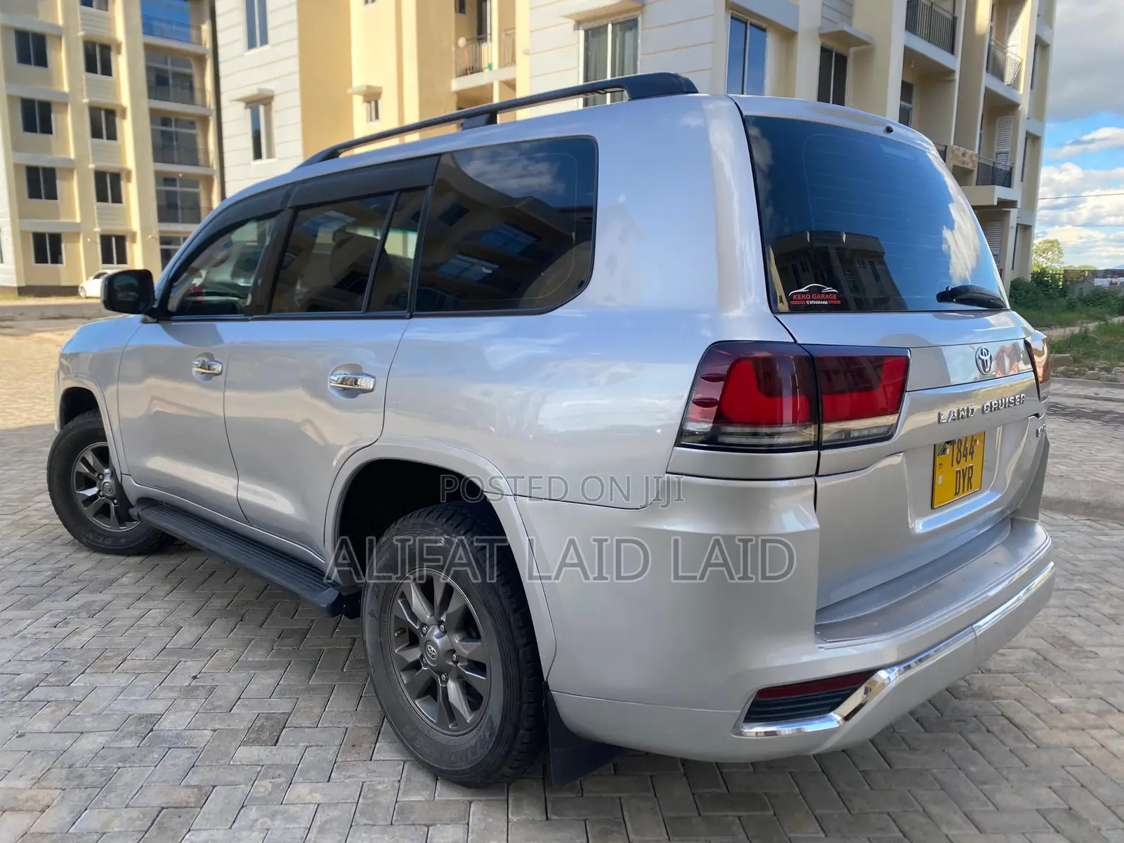 Toyota Land Cruiser 4.5 V8 GX-R 2012 Silver