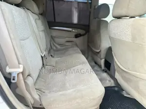 Toyota Land Cruiser Prado 2004 Pearl