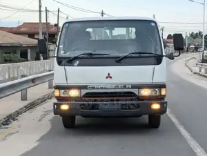 Mitsubishi Canter Longbase