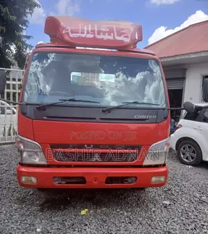 Mitsubishi Fuso Canter 3.5 Tonnes Unregistered Mpya.