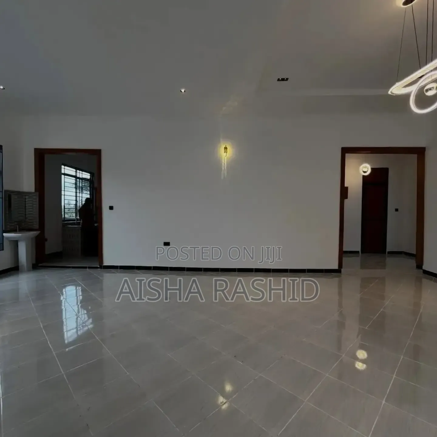 3bdrm House in Goba for sale