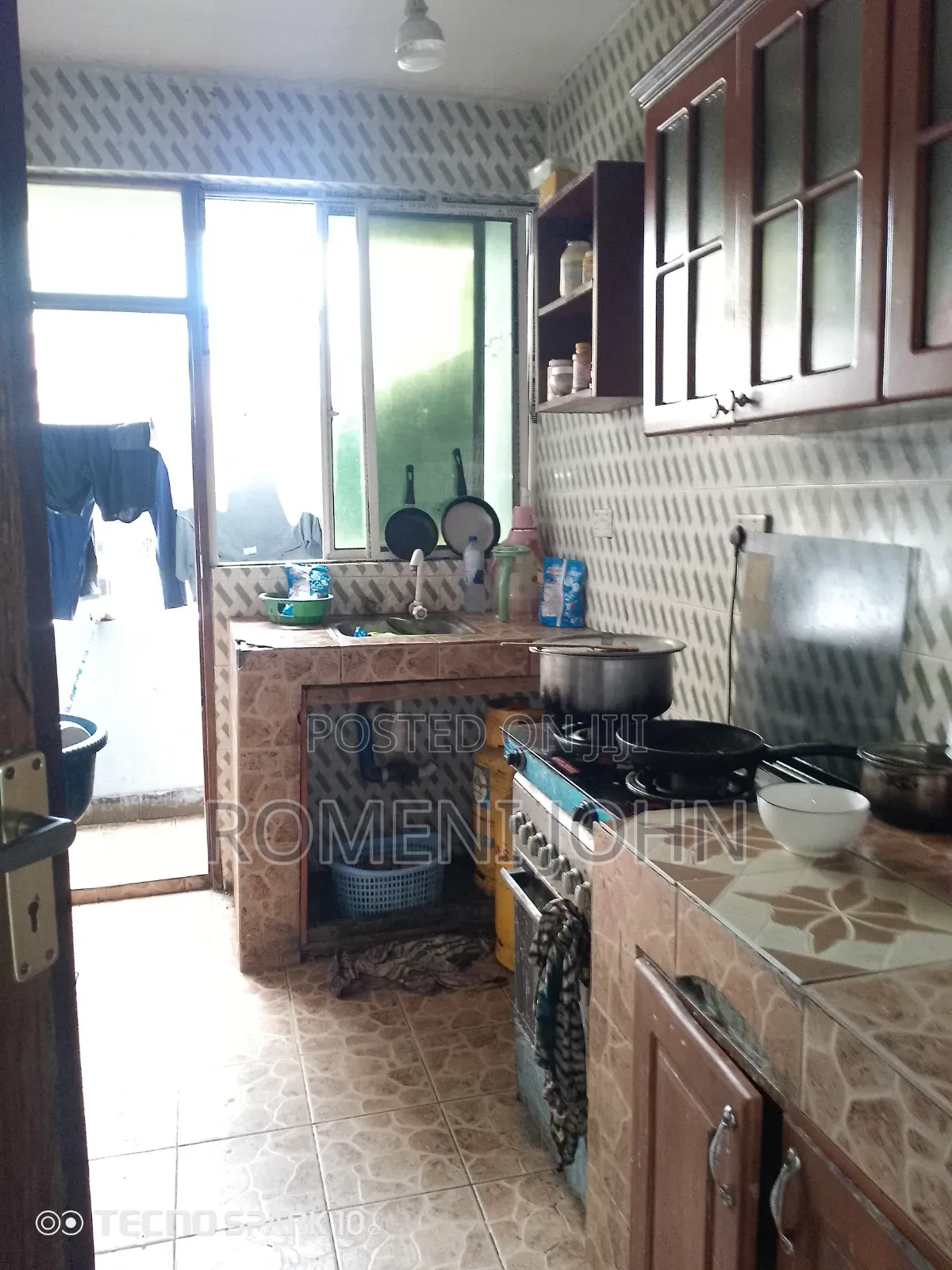3bdrm Apartment in Tanzania Daresalaam, Ukonga for sale