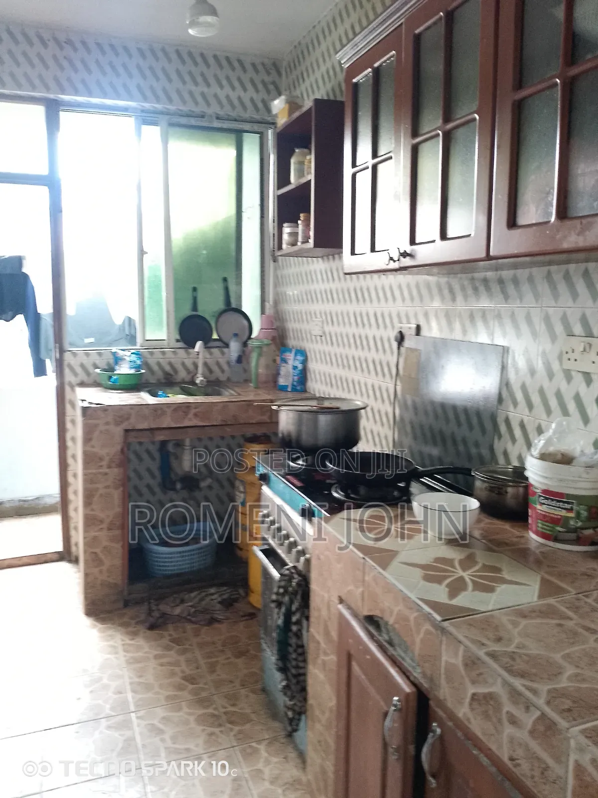 3bdrm Apartment in Tanzania Daresalaam, Ukonga for sale