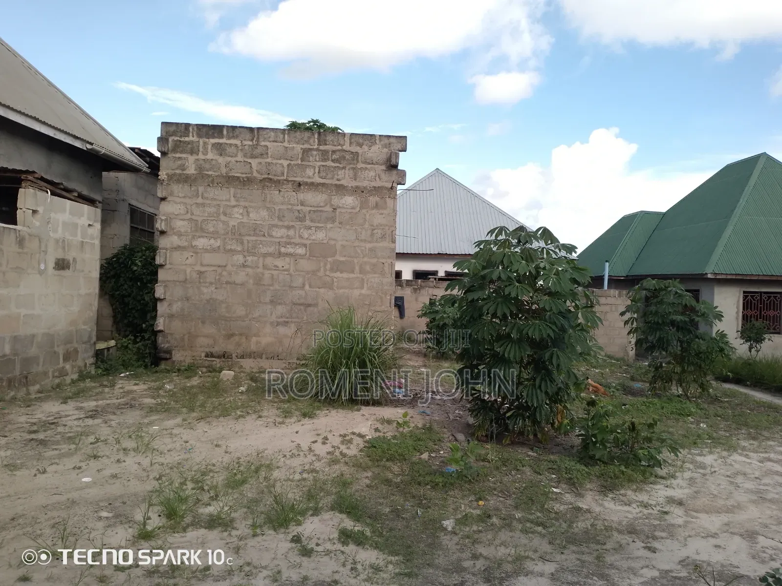 2bdrm House in Tanzania Daresalaam, Ukonga for sale