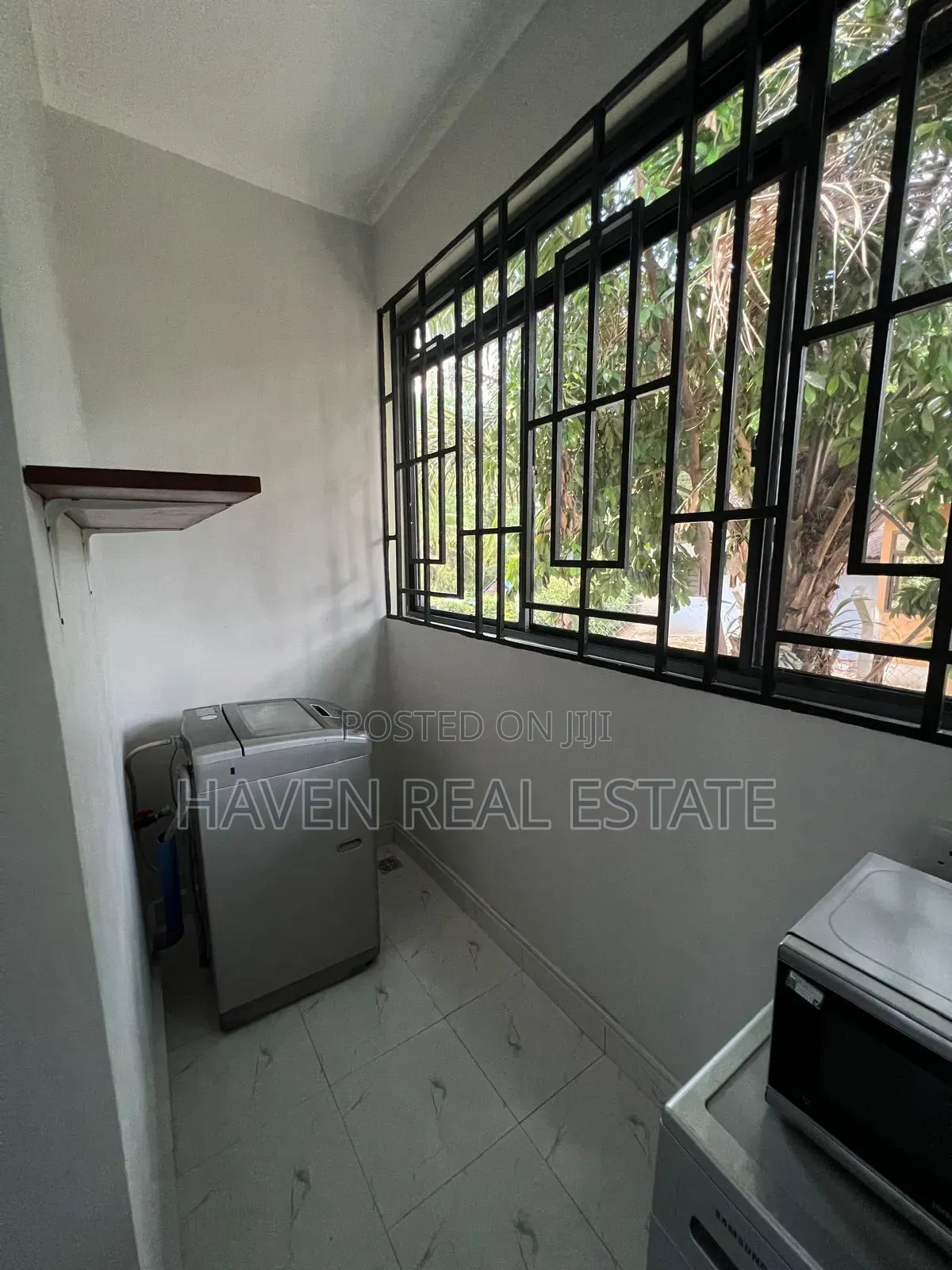 Furnished 2bdrm Apartment in Ada Estate for rent
