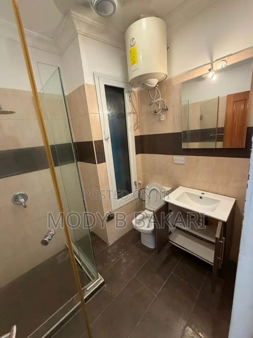Furnished 4bdrm Apartment in Oyster Bay for rent