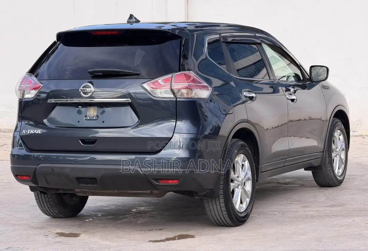 Nissan X-Trail 2.0 Petrol FWD 2014 Blue