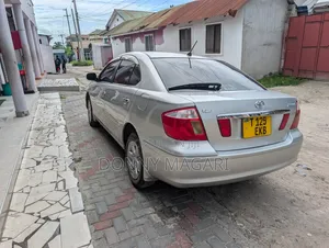 Toyota Premio 2003 Silver