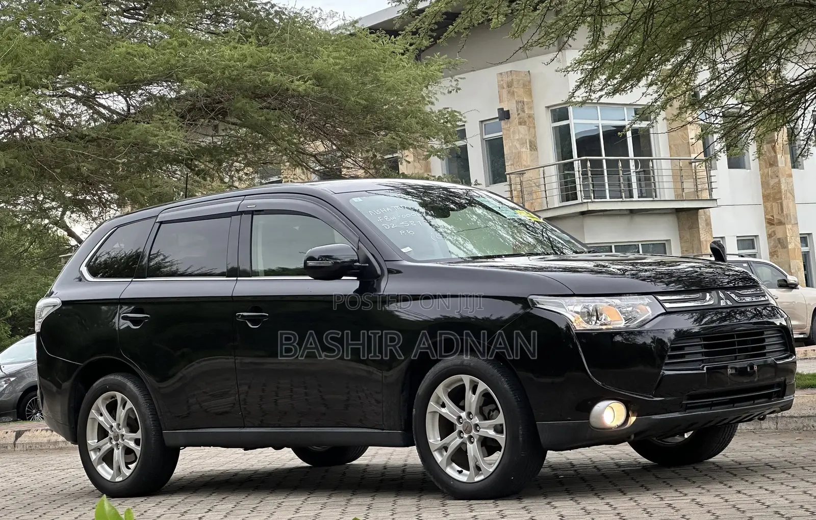 Mitsubishi Outlander 2013 Black