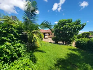 4bdrm Bungalow in Arusha for rent