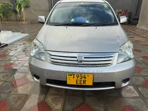Toyota Raum 2008 Silver