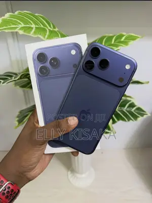 New Apple iPhone 17 Pro Max 256 GB Blue