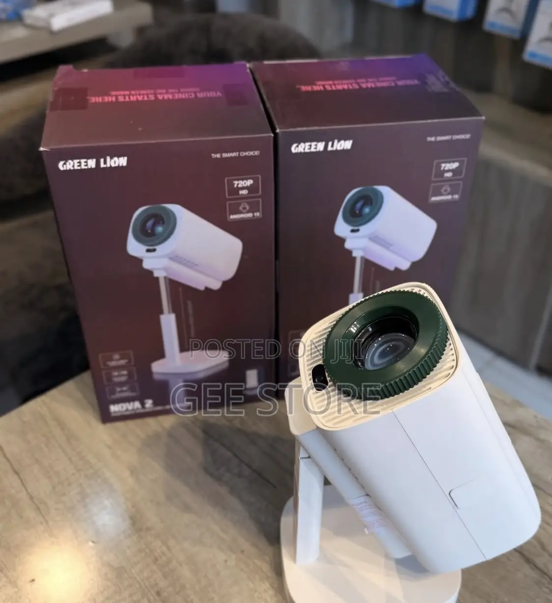 Green Lion Nova 2 Projector