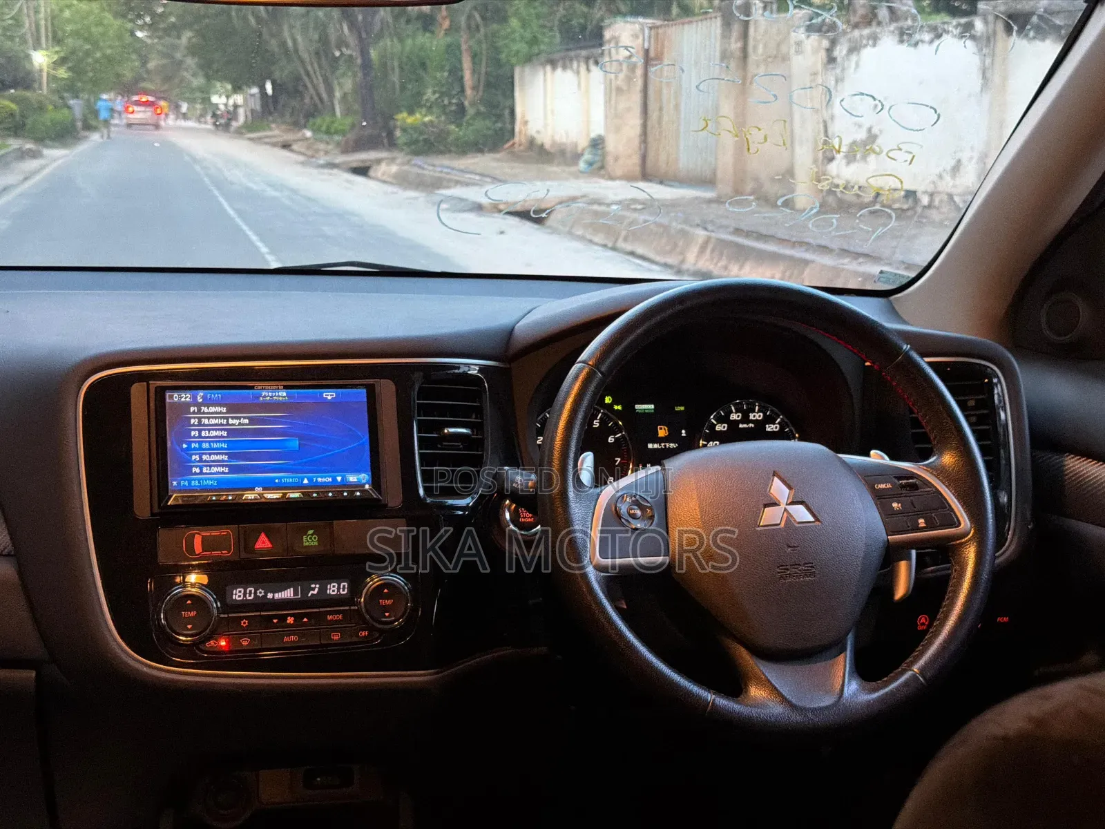 Mitsubishi Outlander 2013 White