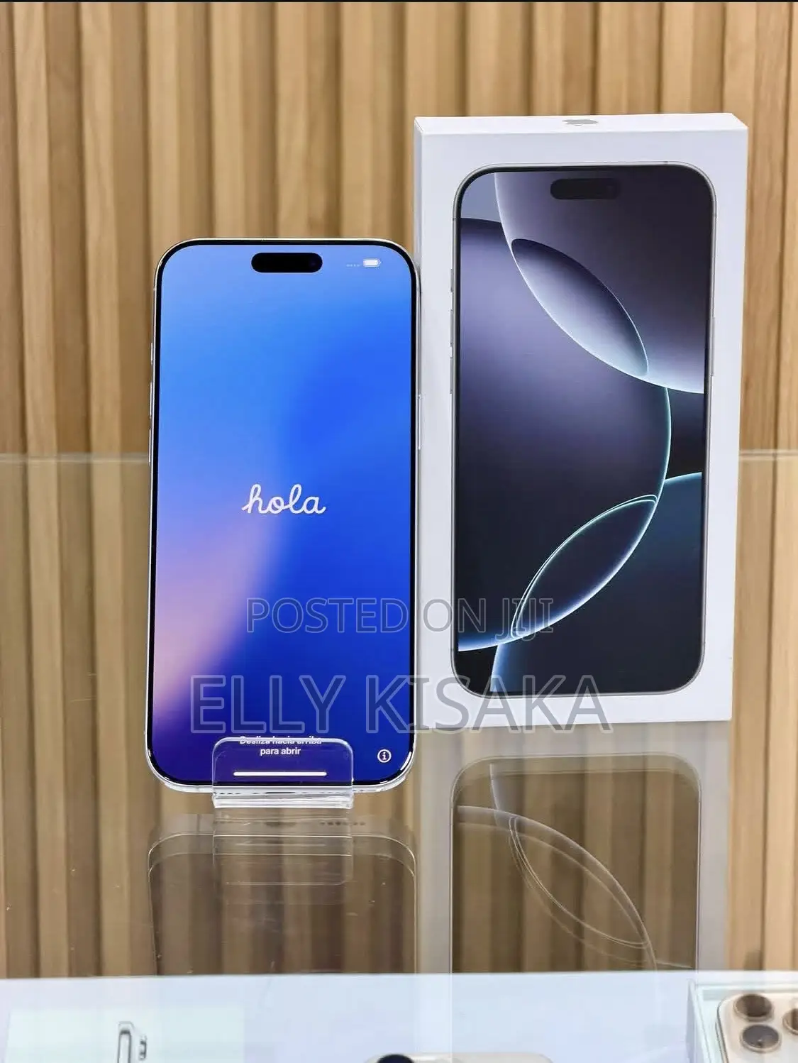 New Apple iPhone 16 Pro Max 256 GB White