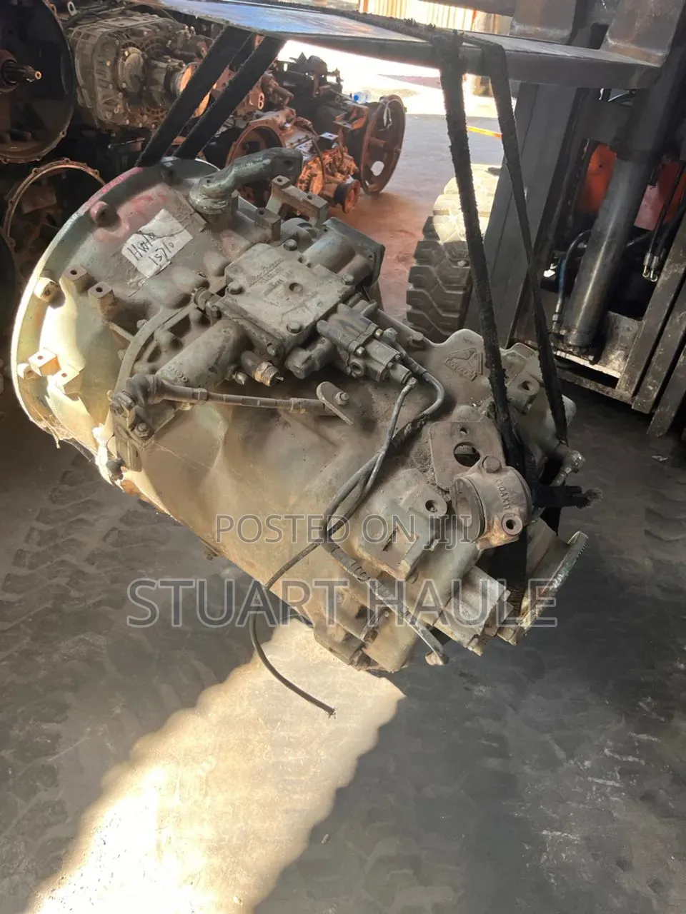 Howo First Gear
10 Gear Transmission