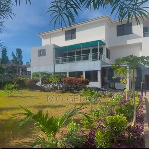 5bdrm House in Masaki for sale