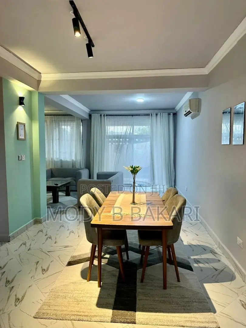 3bdrm Duplex in Oyster Bay for rent