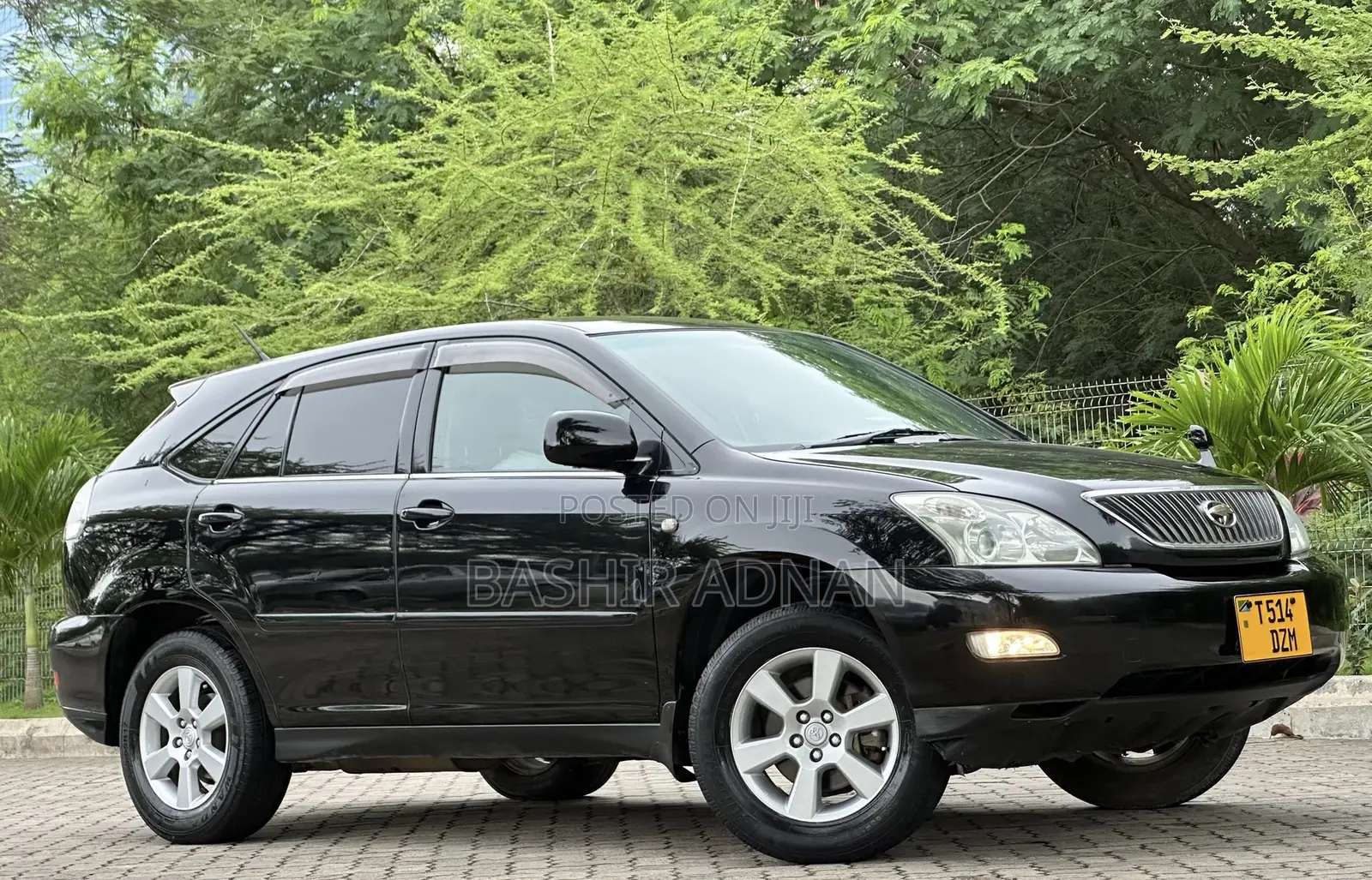 Toyota Harrier 2.4 2005 Black