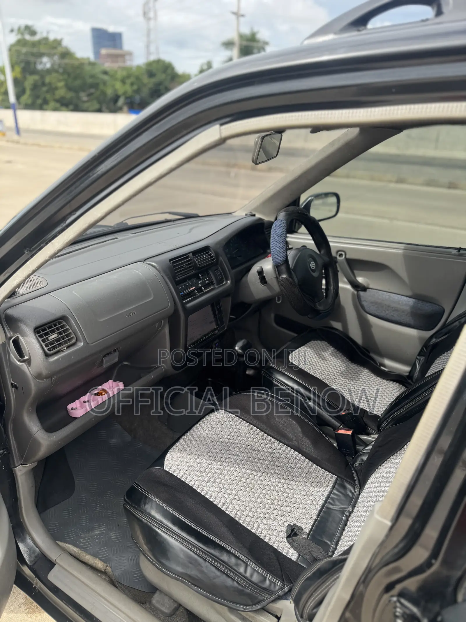 Suzuki Kei 0.7 5dr AWD 2003 Black