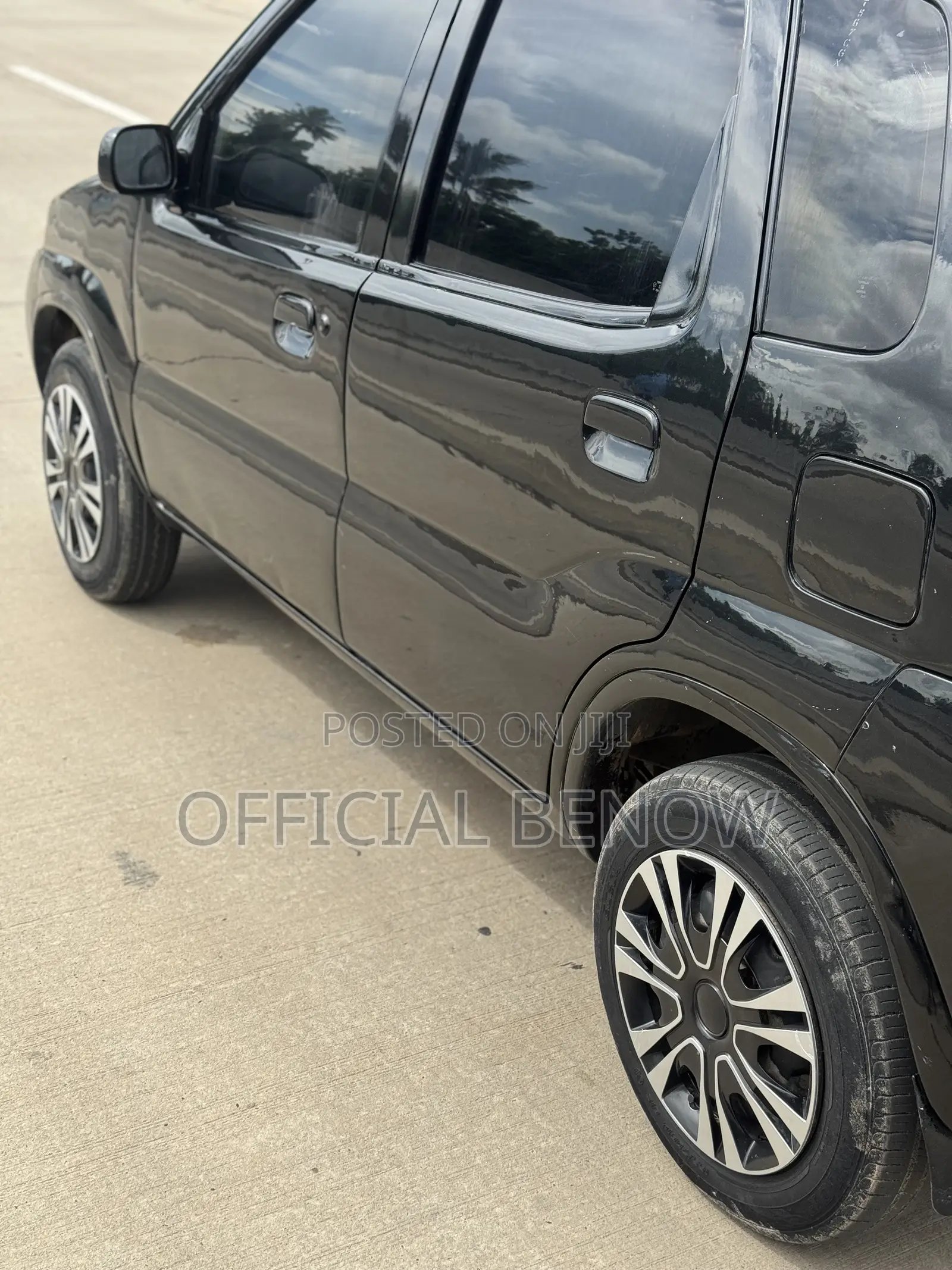 Suzuki Kei 0.7 5dr AWD 2003 Black