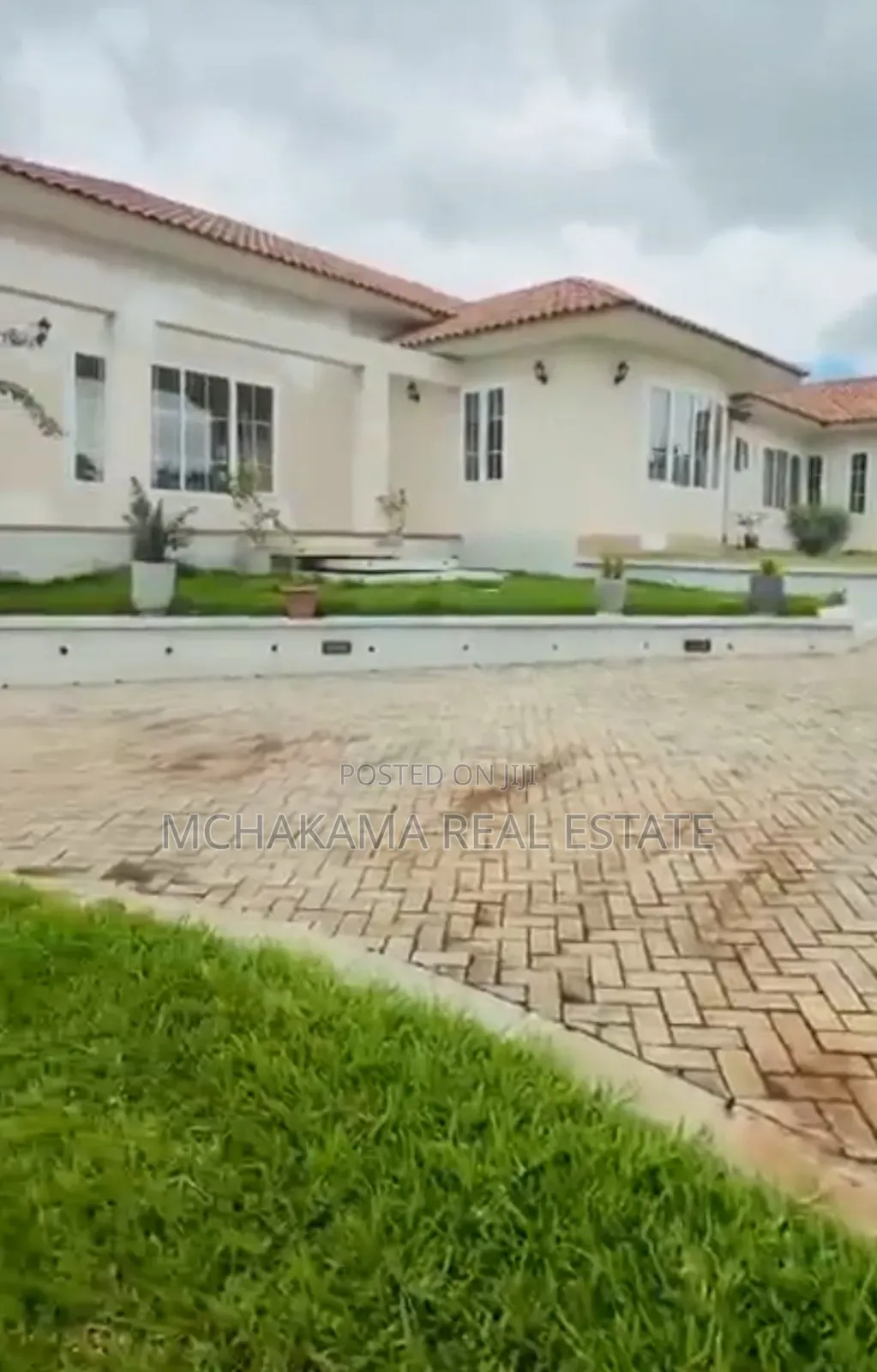 11bdrm Bungalow in Mchakama Real Estate, Kigamboni for sale