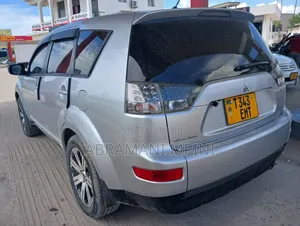 Mitsubishi Outlander 2.4 SE 2006 Silver