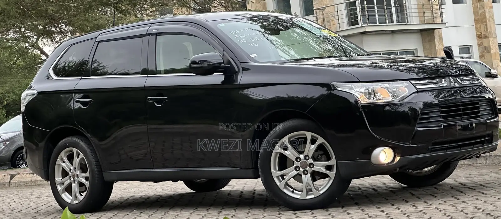 Mitsubishi Outlander 2013 Black