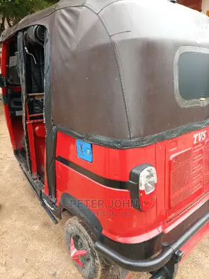 TVS Apache 180 RTR 2020 Red