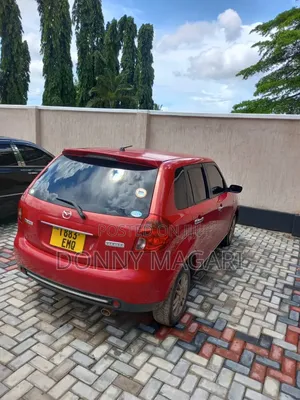 Mazda Verisa 2010 Red