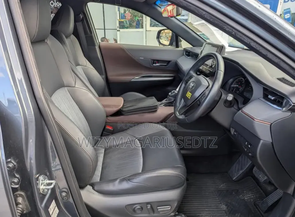 Toyota Harrier 2020 Blue