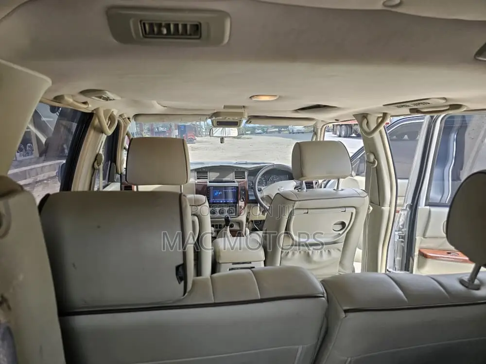 Nissan Patrol 2008 Silver