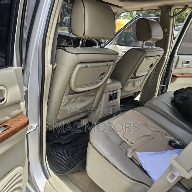 Nissan Patrol 2008 Silver