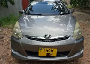 Toyota Wish 2005 Silver