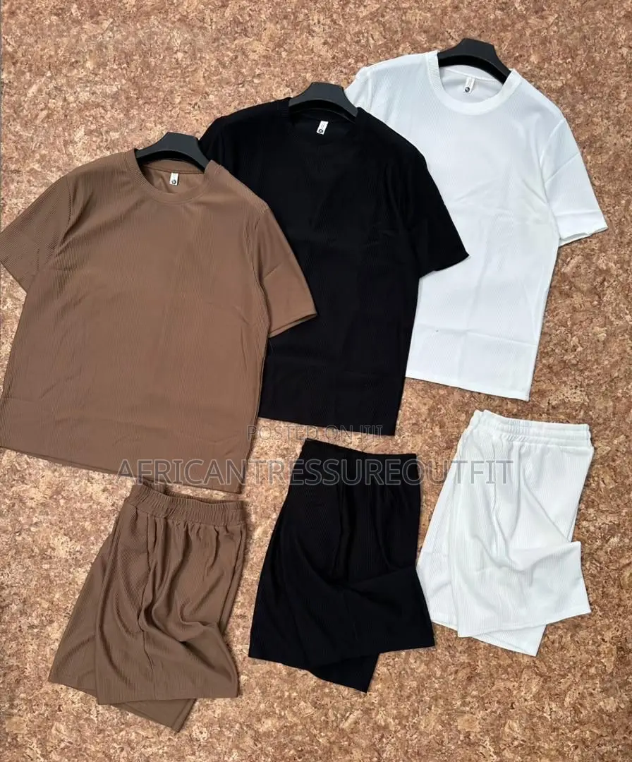 Casual Set Pieces Short-Sleeves Collection Available