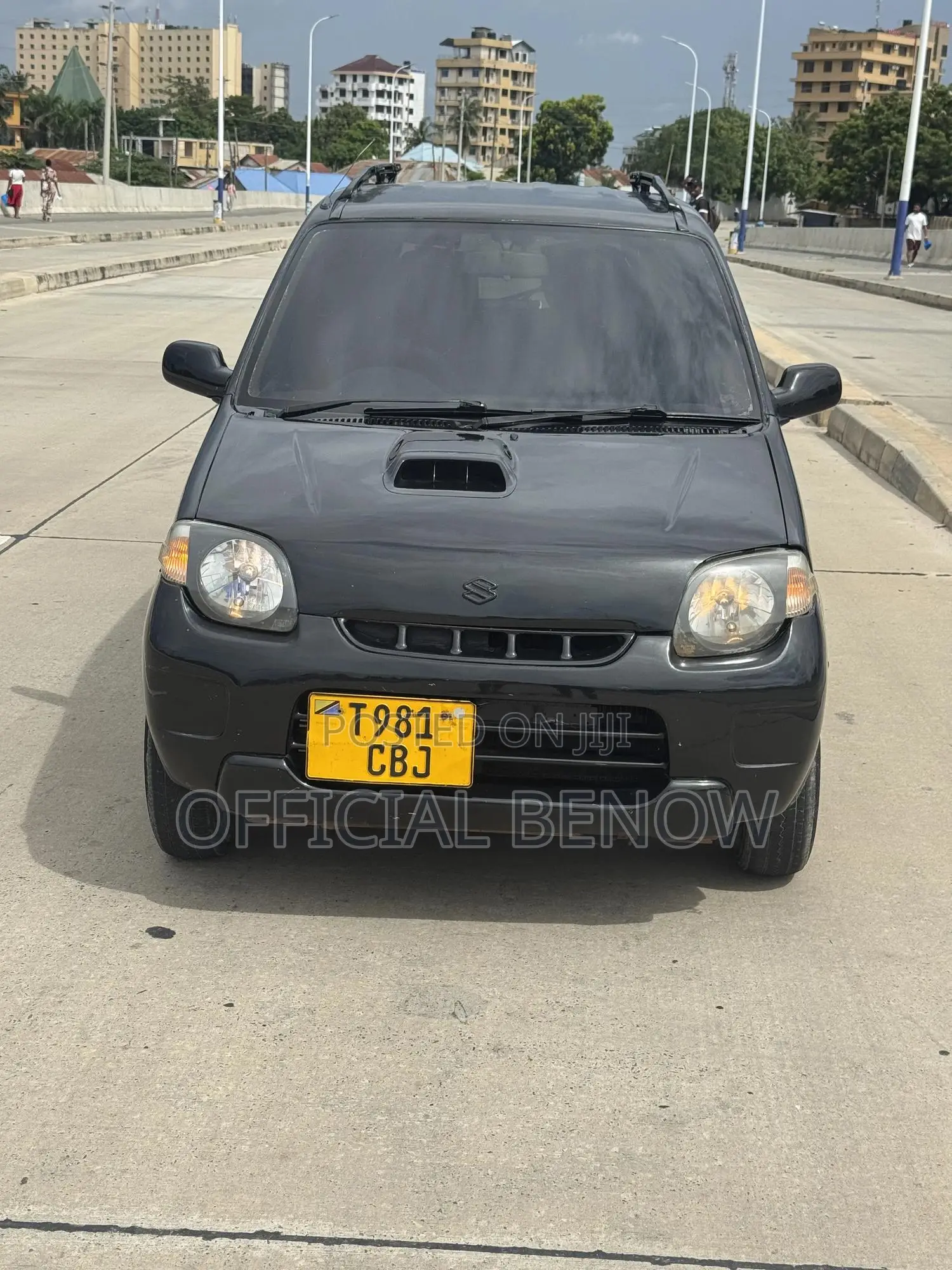 Suzuki Kei 0.7 5dr AWD 2003 Black