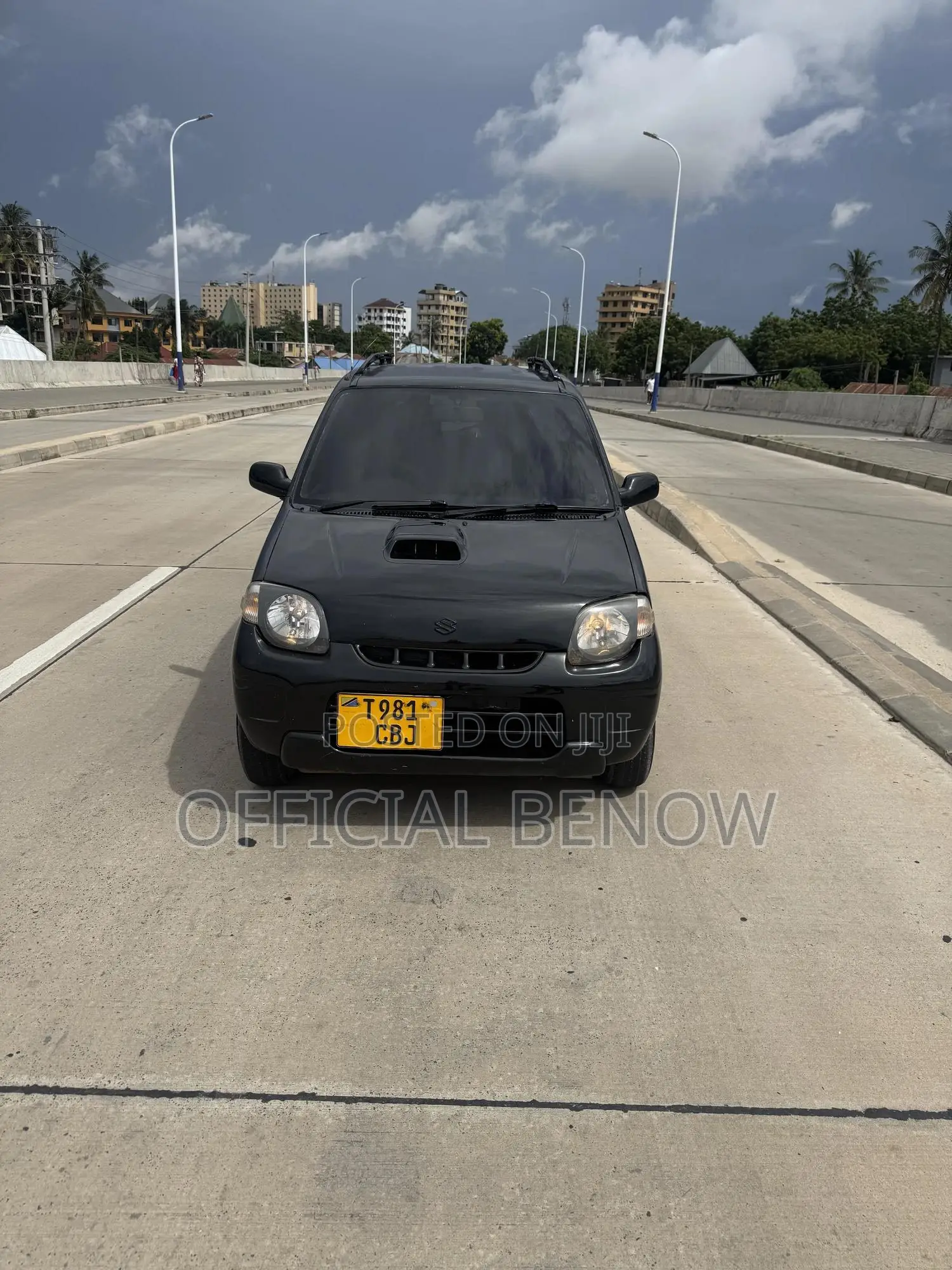 Suzuki Kei 0.7 5dr AWD 2003 Black