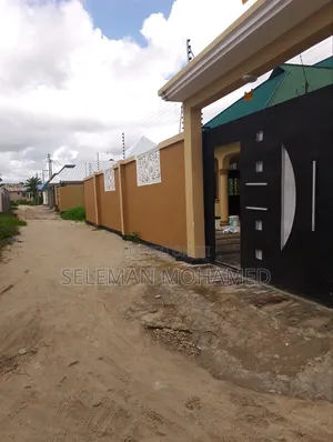 Furnished 6bdrm House in Biriani Real Estate, Chamazi for sale