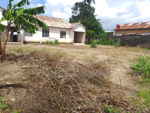 Furnished 5bdrm House in Biriani Real Estate, Chamazi for sale