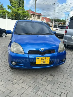 Toyota Vitz 2001 Blue
