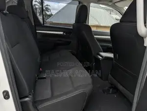 Toyota Hilux Revo Double Cab Deisel 2.4 RWD 2018 Pearl