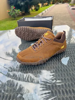 Men's Leather Shoes Caterpillar Branded Smartly Surfaced
