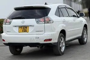 Toyota Harrier 2.4 2006 Pearl