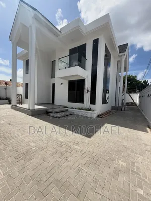 4bdrm House in Kijitonyama for sale