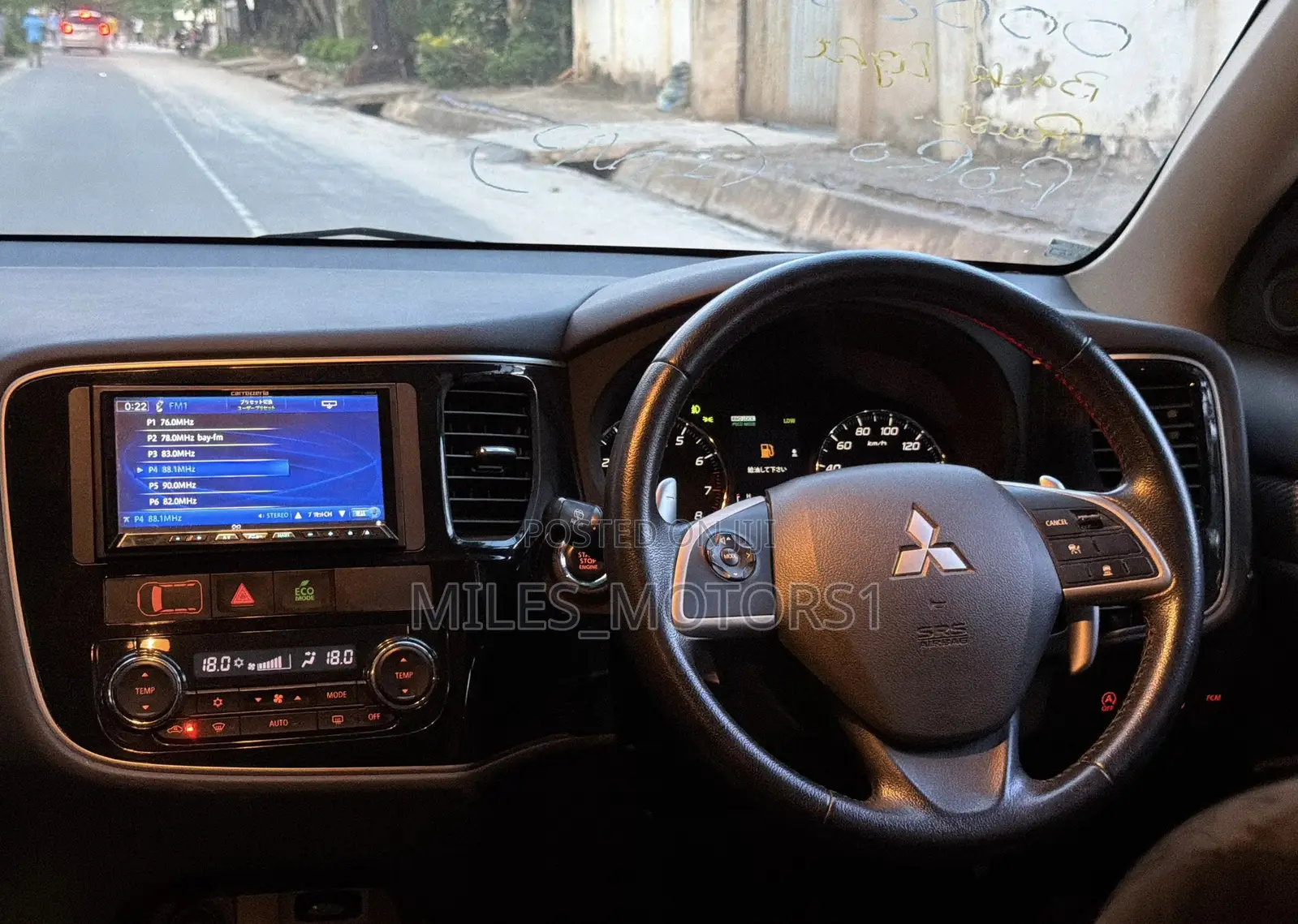 Mitsubishi Outlander 2013 White