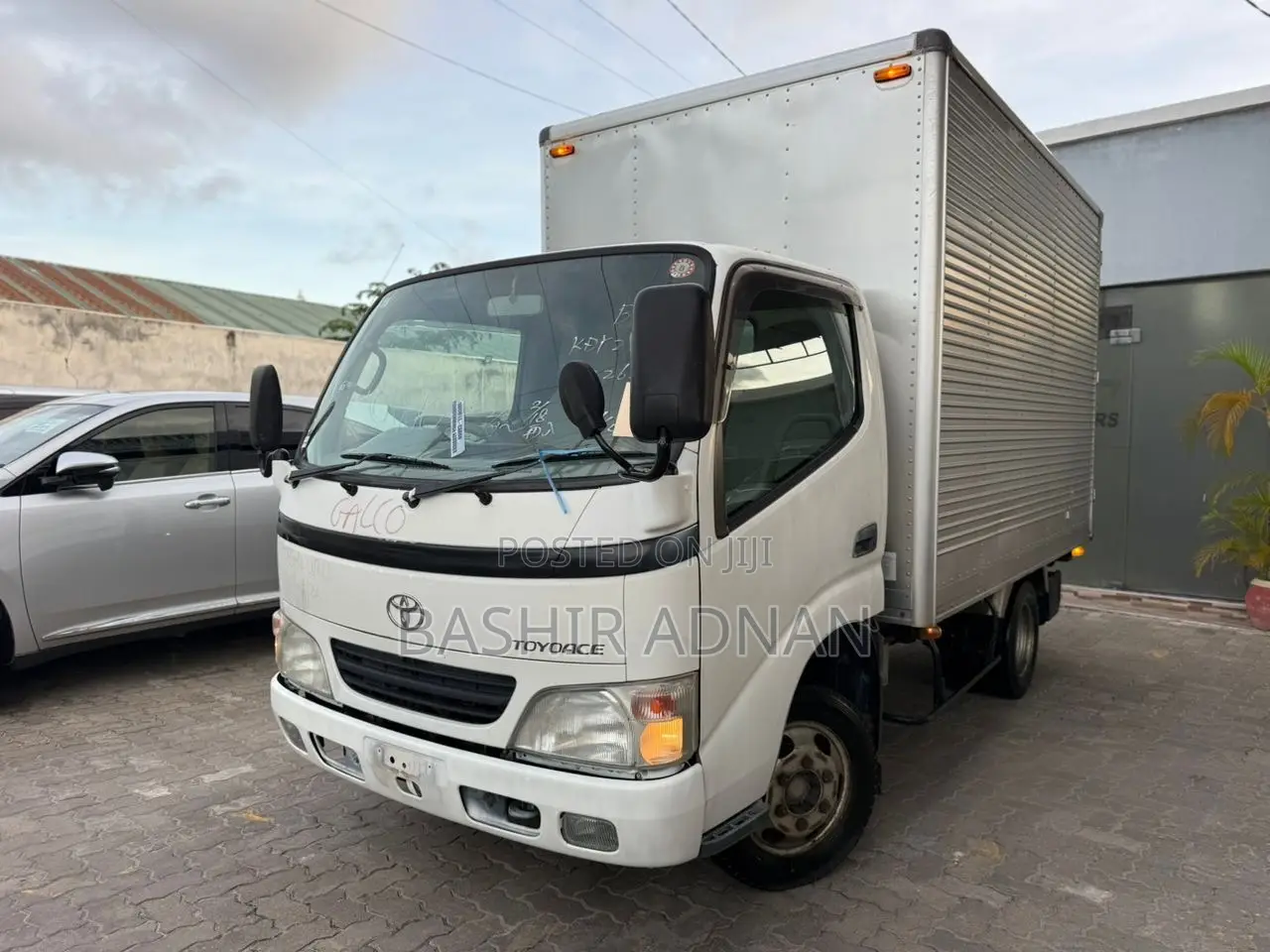 Toyota Toyoace 1.5 Tonnes Unregistered(Mpya).