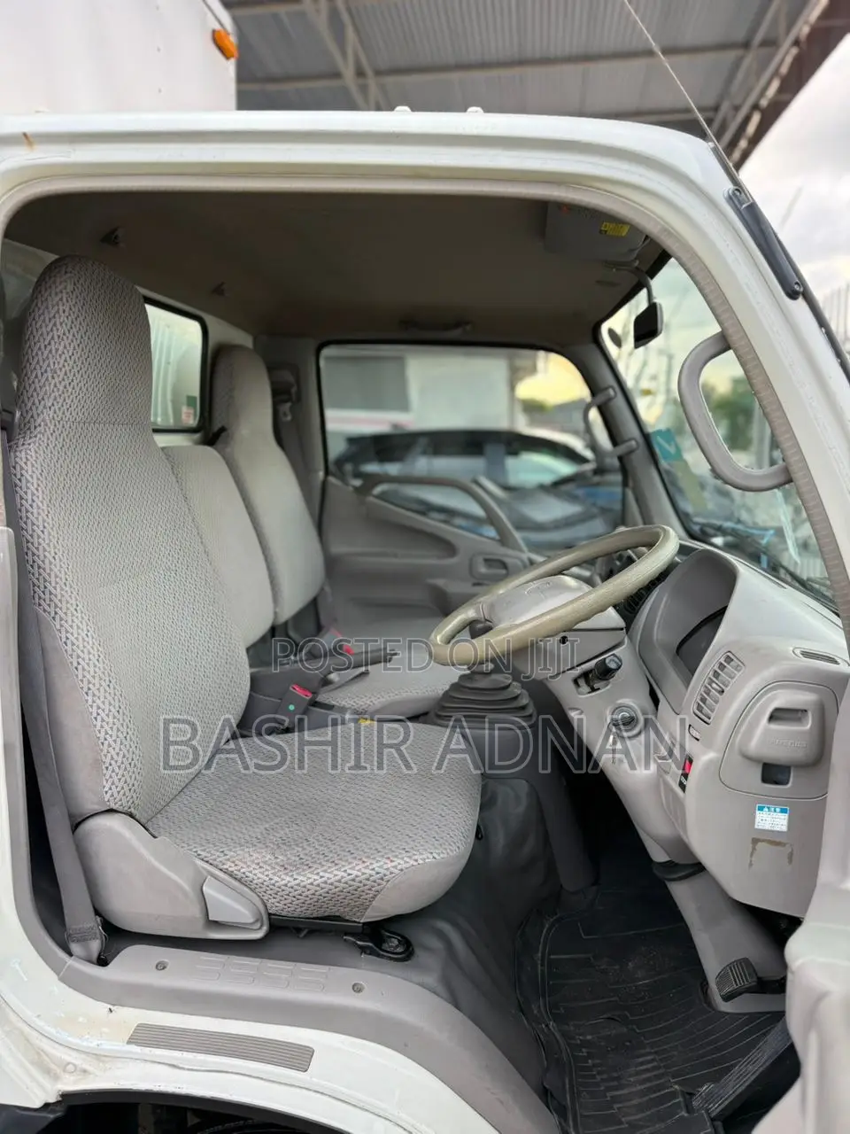 Toyota Toyoace 1.5 Tonnes Unregistered(Mpya).