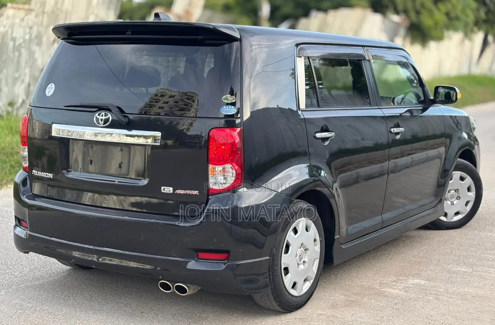 Toyota Corolla Rumion 2008 Black